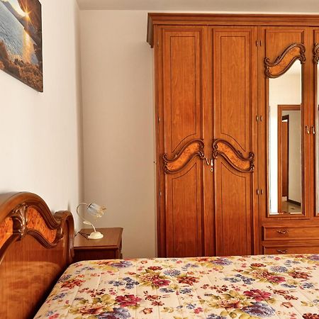 Holidaycasa Leone - Con Posto Auto A 200Mt Dal Mare 스펠론가 외부 사진