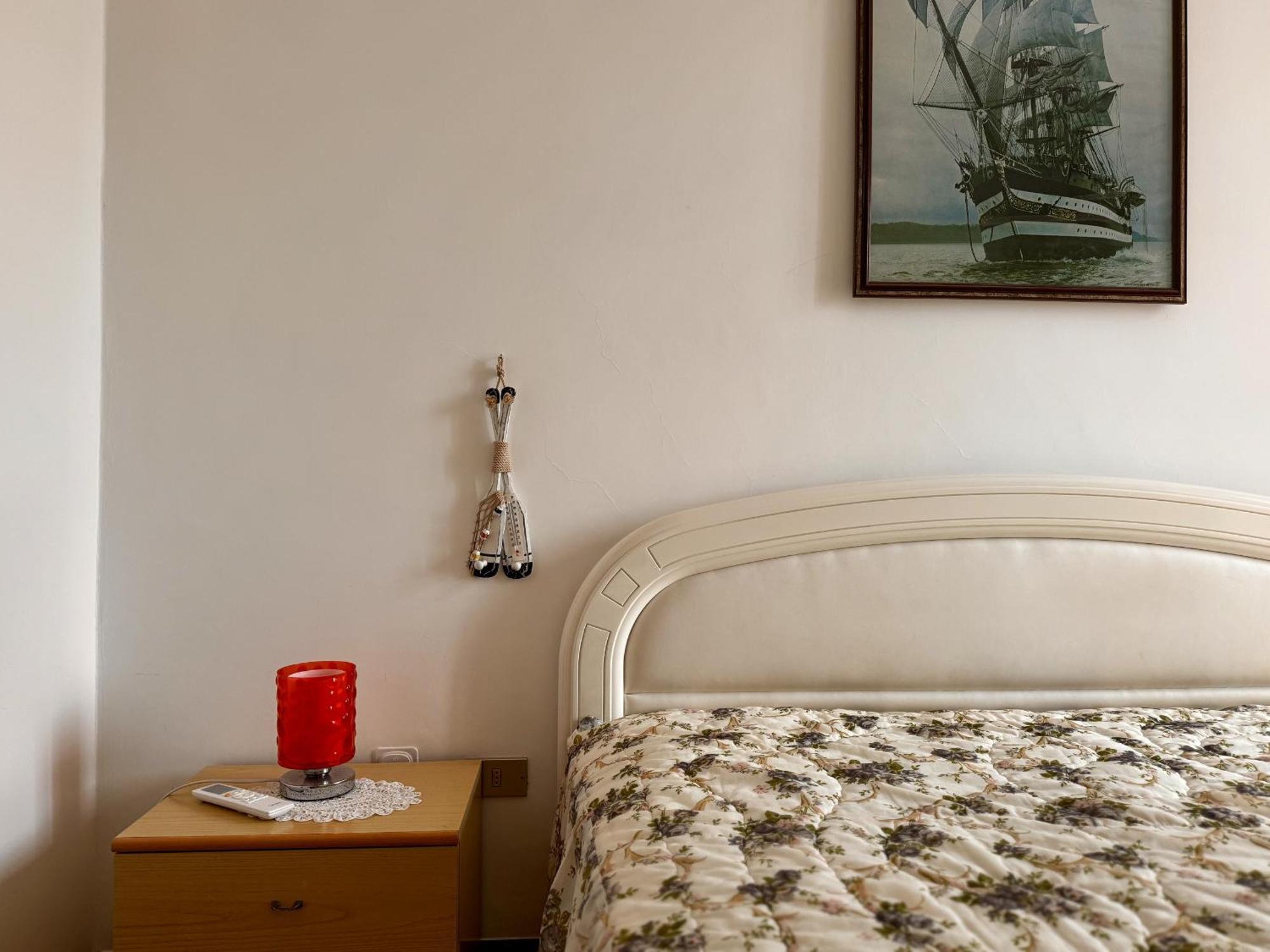 Holidaycasa Leone - Con Posto Auto A 200Mt Dal Mare 스펠론가 외부 사진