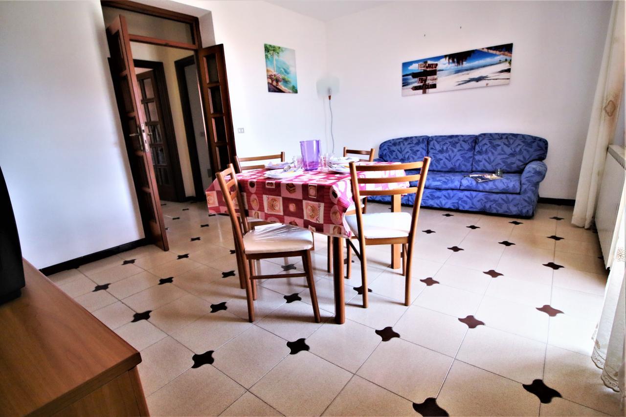 Holidaycasa Leone - Con Posto Auto A 200Mt Dal Mare 스펠론가 외부 사진