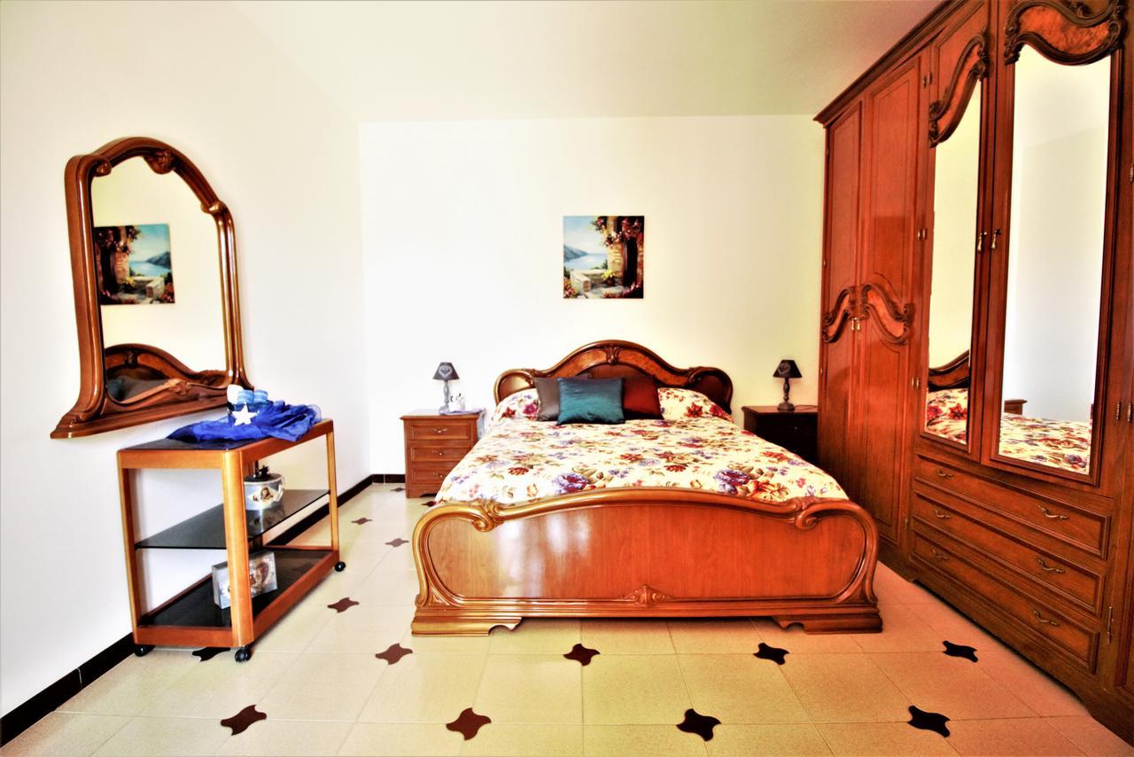 Holidaycasa Leone - Con Posto Auto A 200Mt Dal Mare 스펠론가 외부 사진