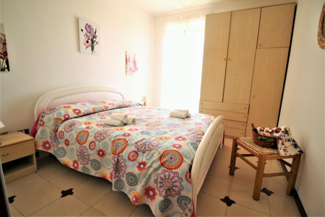 Holidaycasa Leone - Con Posto Auto A 200Mt Dal Mare 스펠론가 외부 사진