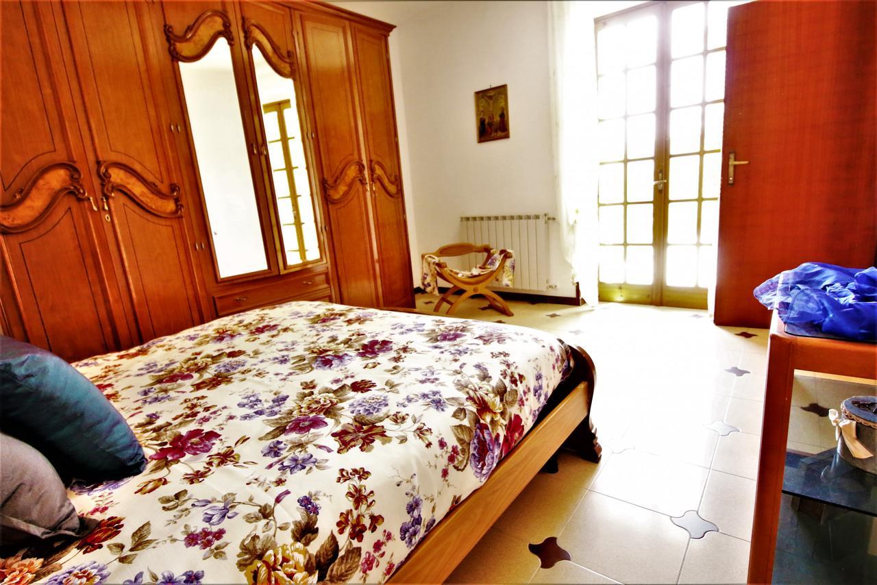 Holidaycasa Leone - Con Posto Auto A 200Mt Dal Mare 스펠론가 외부 사진