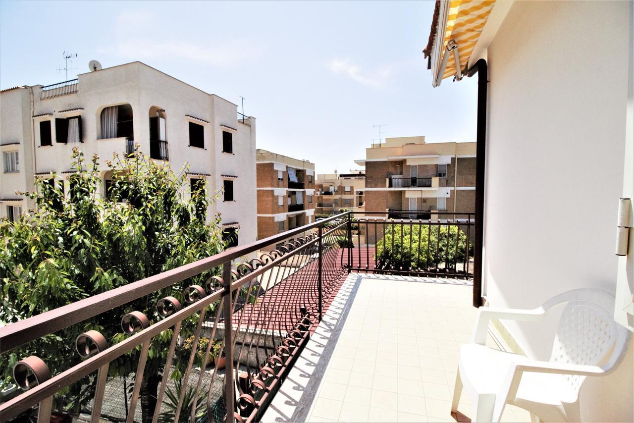 Holidaycasa Leone - Con Posto Auto A 200Mt Dal Mare 스펠론가 외부 사진