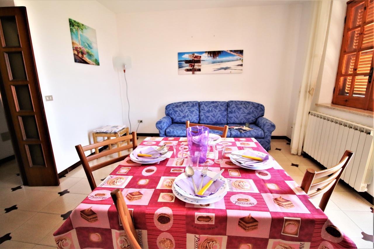 Holidaycasa Leone - Con Posto Auto A 200Mt Dal Mare 스펠론가 외부 사진